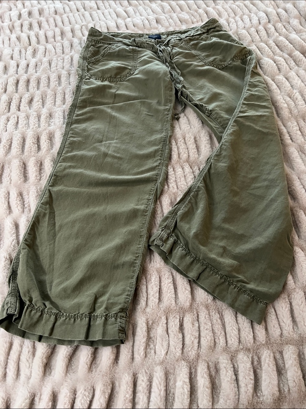 American Eagle Outfitters Olive Green Linen Pants -Size 10 Short